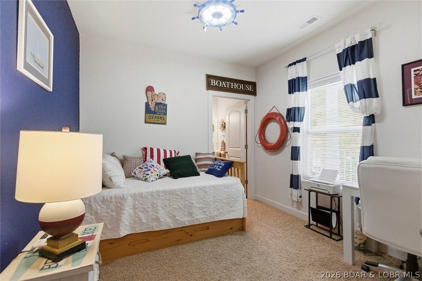 Here is an opportunity to purchase this 3-bedroom, 3-bath - photo 11