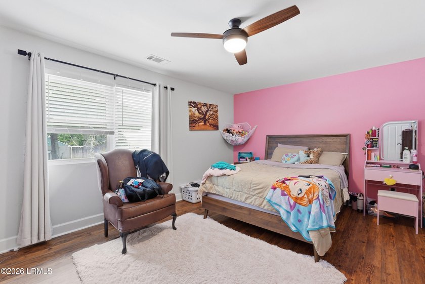 Welcome to your beautifully renovated, low-maintenance oasis in - photo 23