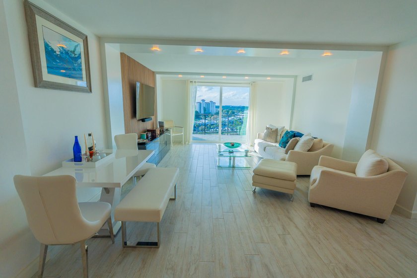 Beautifully remodeled 2-bedroom, 2-bath residence located in the - photo 19