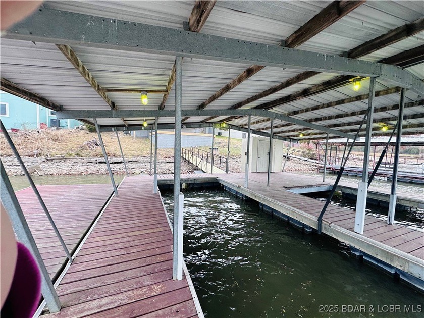 Experience the Ultimate Turnkey Lake Life! Escape to the 66MM - photo 37