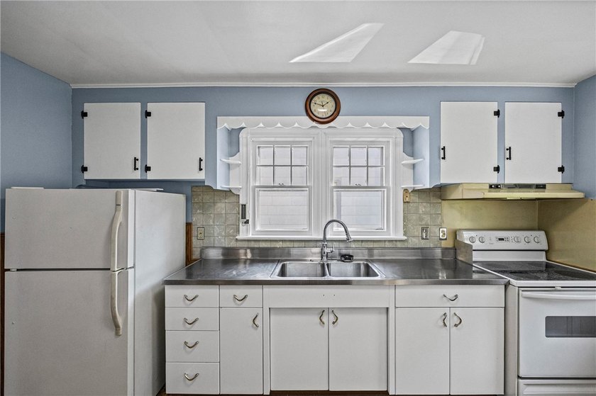 This is the first time this house has ever hit the market!! - photo 20