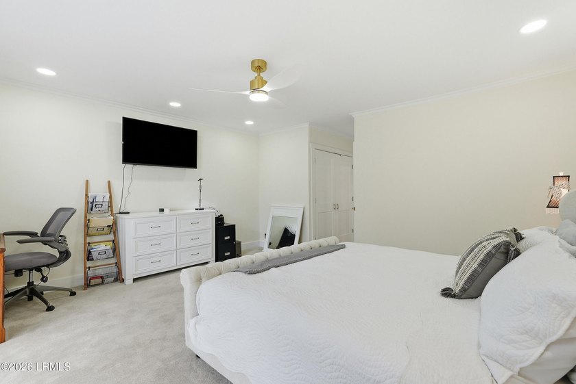 Experience the best of Lowcountry waterfront living at Mariners - photo 30