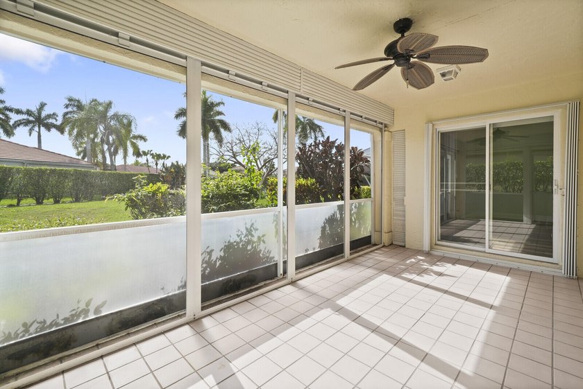 Discover this beautifully renovated 3-bedroom, 2-bath residence - photo 33