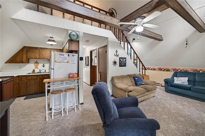 Charming A-frame lakefront retreat in Ivy Bend at the 58-mile - photo 19