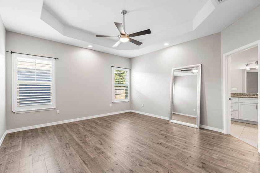 Thoughtfully designed around comfort, functionality, and its - photo 21