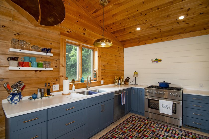 Welcome to this beautifully renovated log home tucked away in a - photo 24