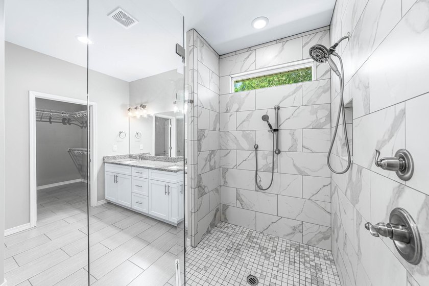 Thoughtfully designed around comfort, functionality, and its - photo 25