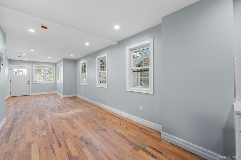 Space, style &amp; modern luxury come together at 2118 Quimby - photo 14