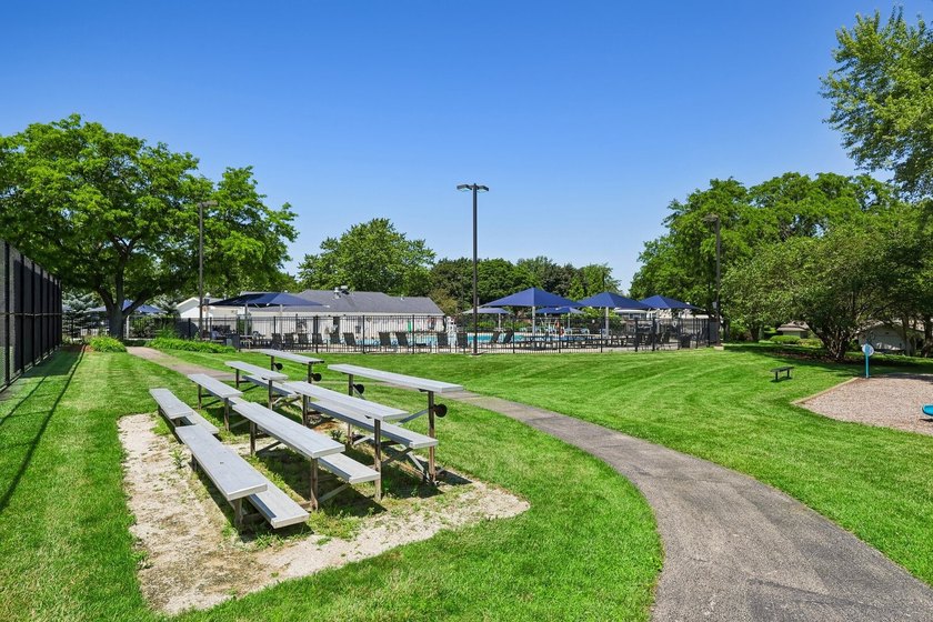 Multiple offers received, offers due Monday by 6pm. Private Fox - photo 34