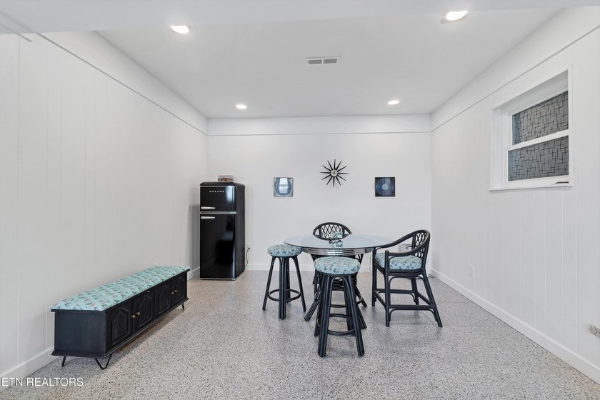 Welcome to lakefront living at its finest! This beautifully - photo 44