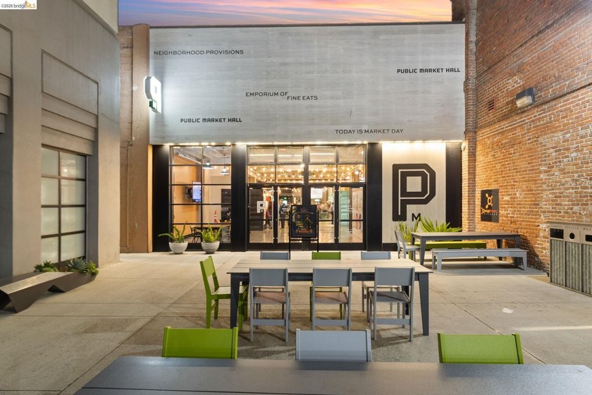 Live, work, and create in this light-filled loft at Emeryville's - photo 50