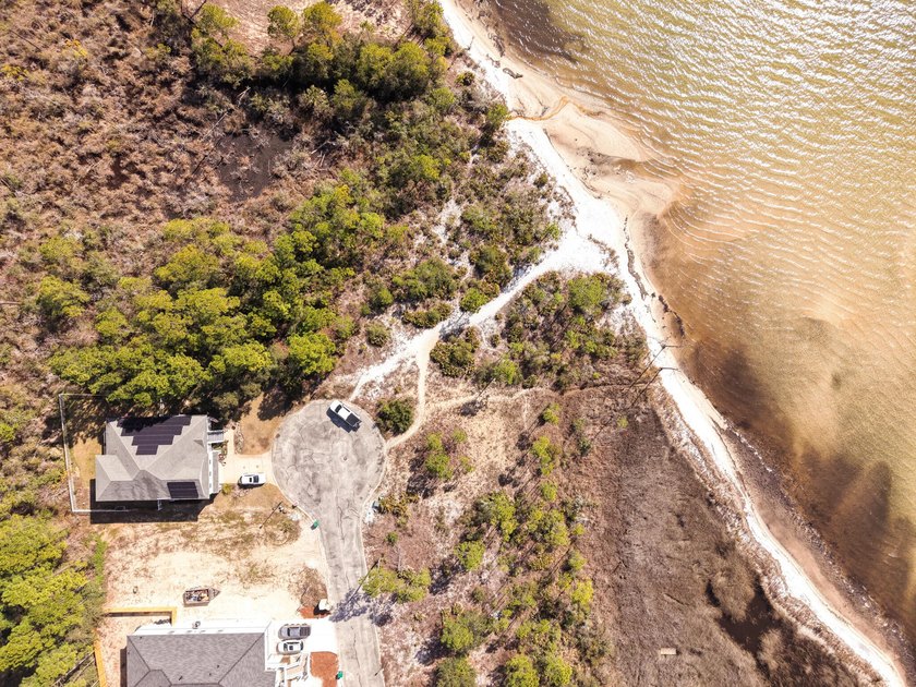 Build your dream estate on this exceptional oversized waterfront - photo 12