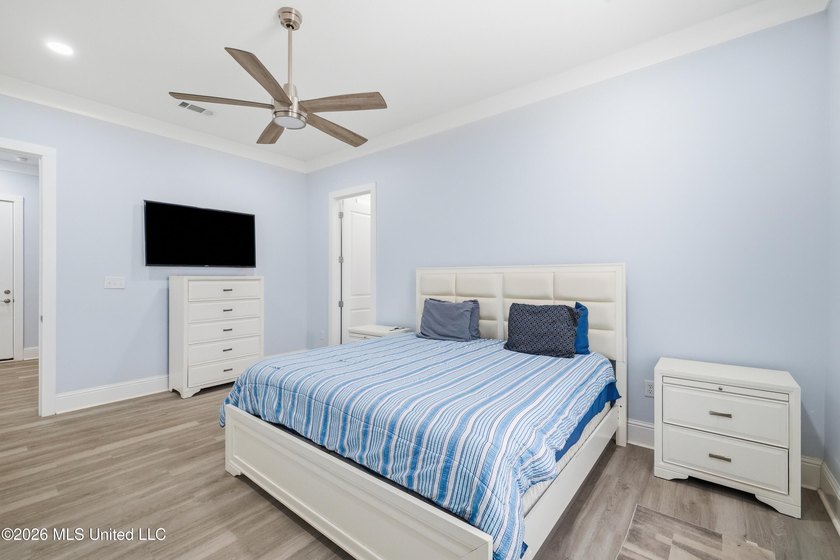 Nearly Brand New on 7.9 Acres! Completed in late 2024, this - photo 18