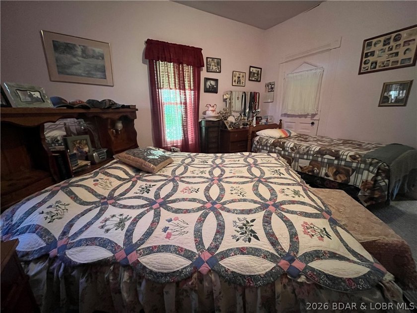 Live the best of both worlds-peaceful country living just - photo 20