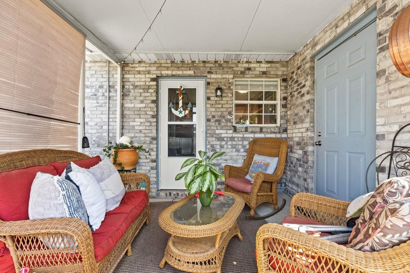 Welcome to 180 Parkway Lane, a beautifully maintained 2-bedroom - photo 22