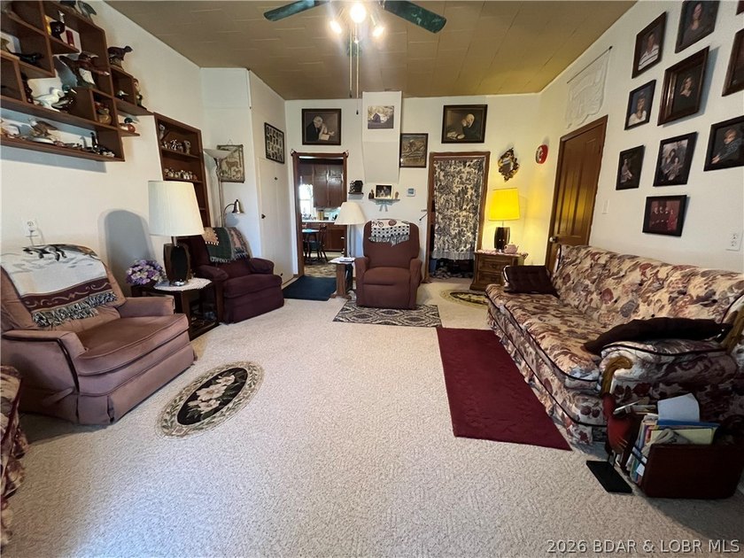 Live the best of both worlds-peaceful country living just - photo 24
