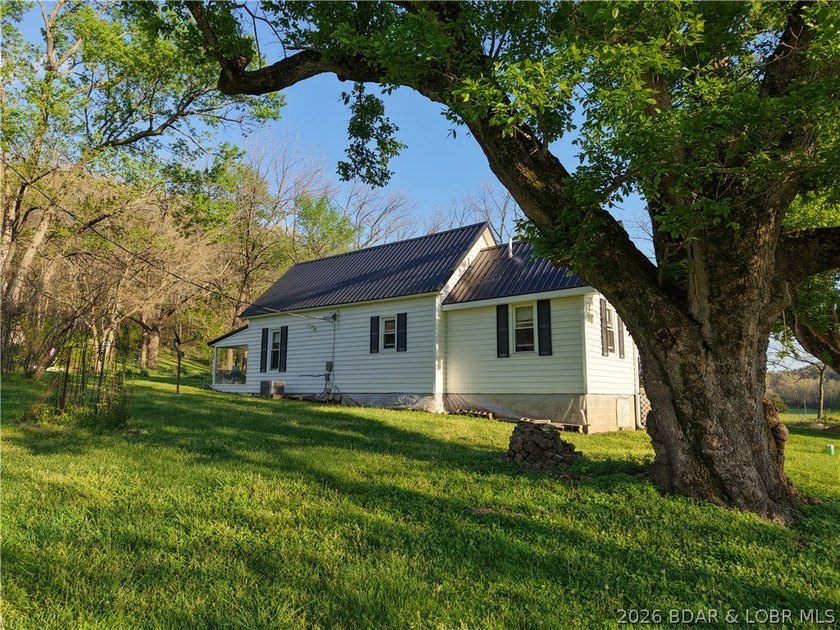 Live the best of both worlds-peaceful country living just - photo 30
