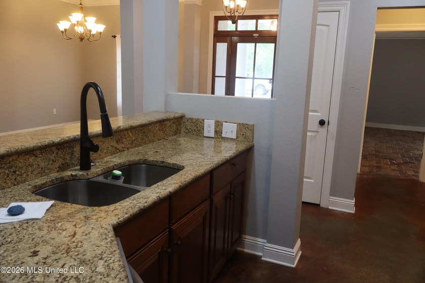 SELLER WILL PAY $5,000.00 TOWARD BUYERS CLOSING COST OR POINT - photo 15