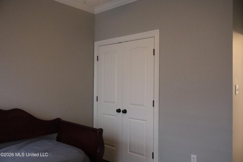 SELLER WILL PAY $5,000.00 TOWARD BUYERS CLOSING COST OR POINT - photo 21