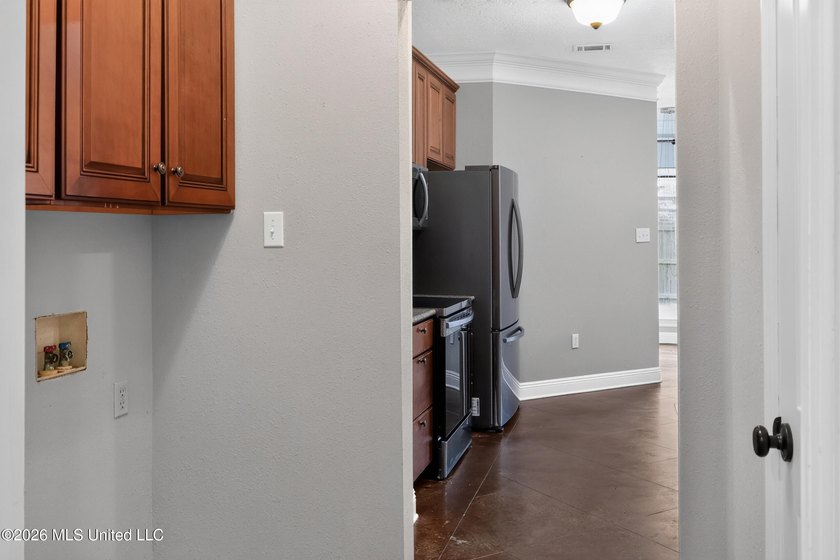 SELLER WILL PAY $5,000.00 TOWARD BUYERS CLOSING COST OR POINT - photo 42