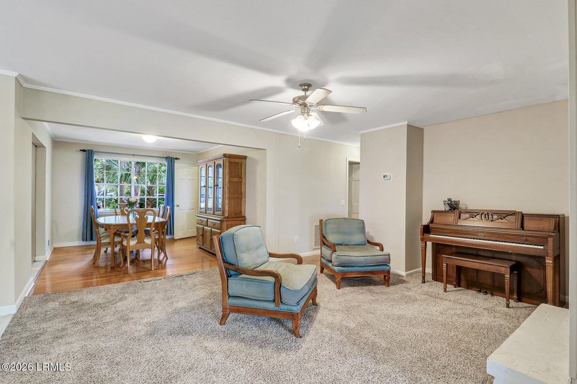 Nestled on 1.48 private acres in the exclusive waterfront - photo 11