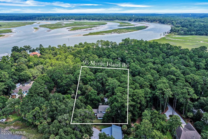 Nestled on 1.48 private acres in the exclusive waterfront - photo 35
