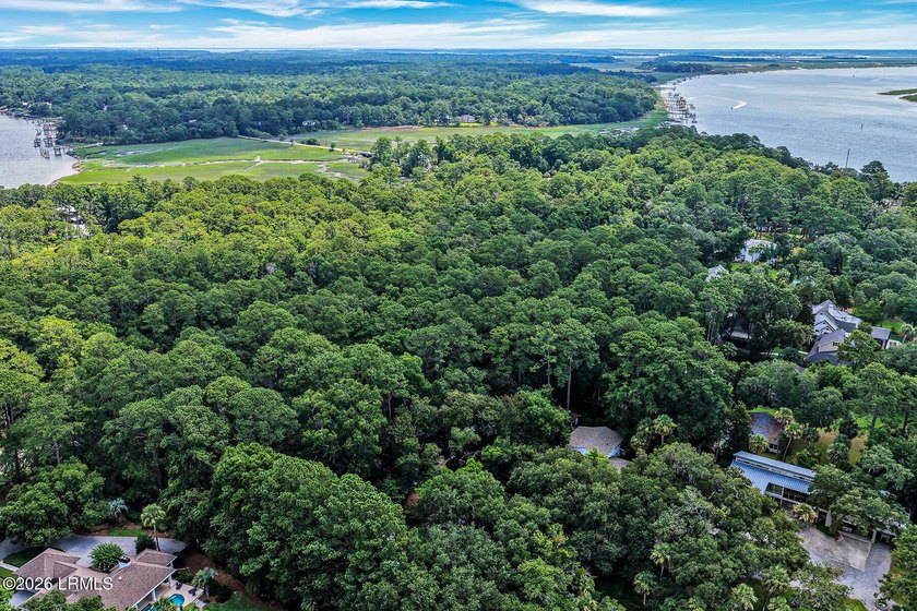 Nestled on 1.48 private acres in the exclusive waterfront - photo 41