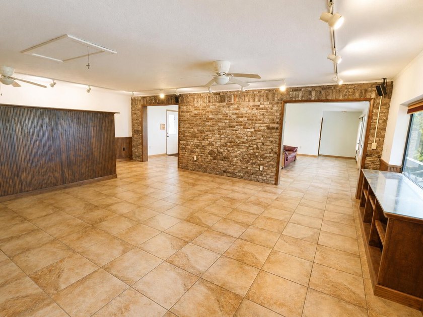 UNMATCHED PRIVACY, SPECTACULAR VIEWS, &amp; ULTIMATE NICEVILLE - photo 19