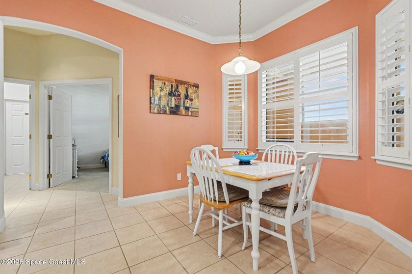Welcome to Alamanda Key, a highly desirable 55+ gated community - photo 9