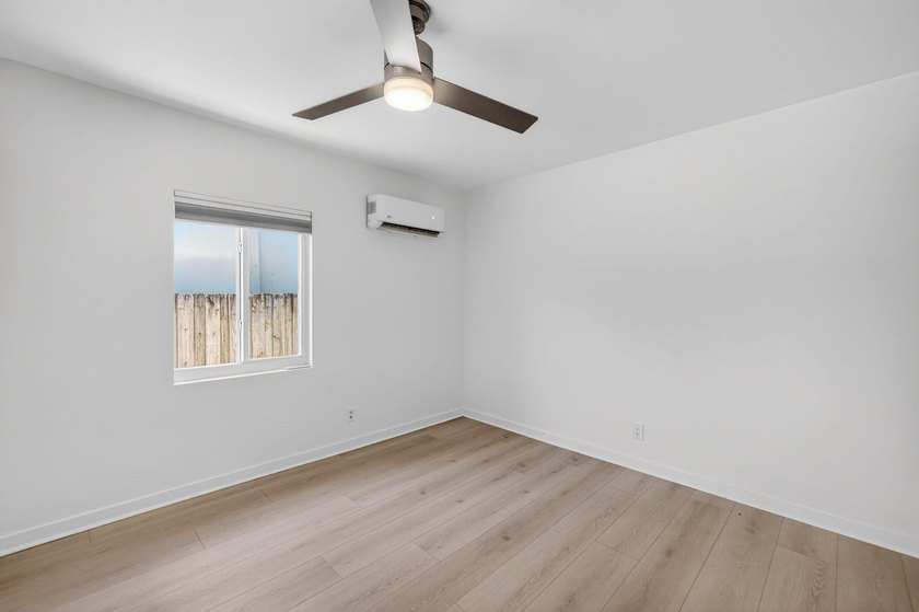 Remodeled 3/3 in the heart of Fat Village &amp; Sears Town - photo 46