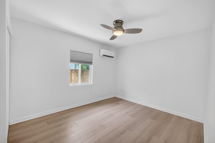 Remodeled 3/3 in the heart of Fat Village &amp; Sears Town - photo 48