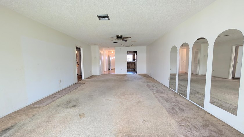 Welcome to this spacious 2-bedroom, 2-bath corner condo located - photo 8