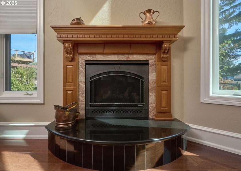 Experience the elegance of Western European design and custom - photo 8