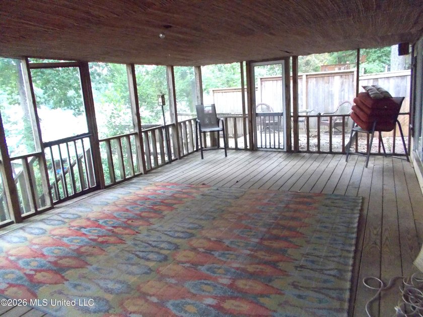 Lakefront Opportunity on Snow Lake - Endless Potential! Bring - photo 31