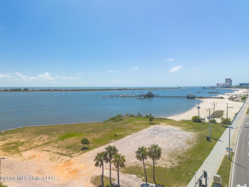 Rare opportunity to acquire a premier casino corridor waterfront - photo 11
