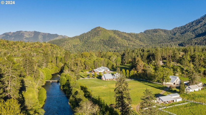 Welcome to Red Lily Vineyards, one of the most acclaimed - photo 16