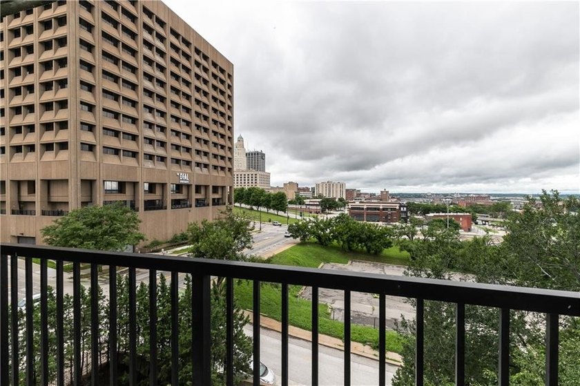 Experience urban living at its finest in this stunning 2 - - photo 27