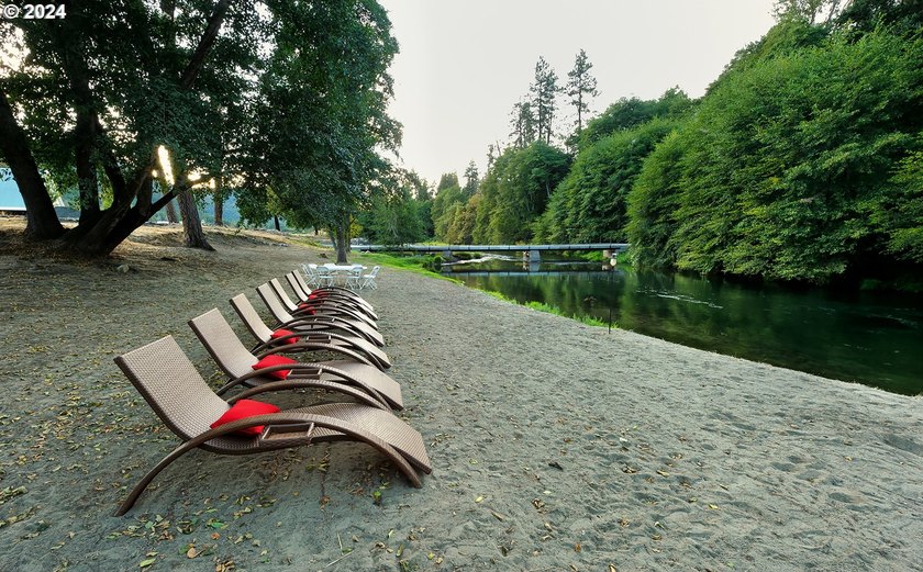 Welcome to Red Lily Vineyards, one of the most acclaimed - photo 32