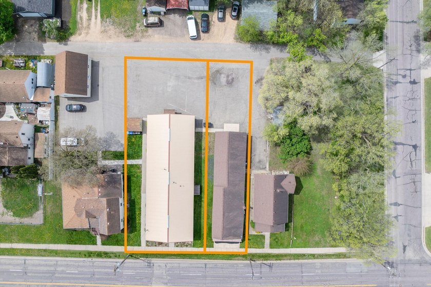 1618 + 1620 3rd Ave - Commercial package opportunity featuring - photo 2
