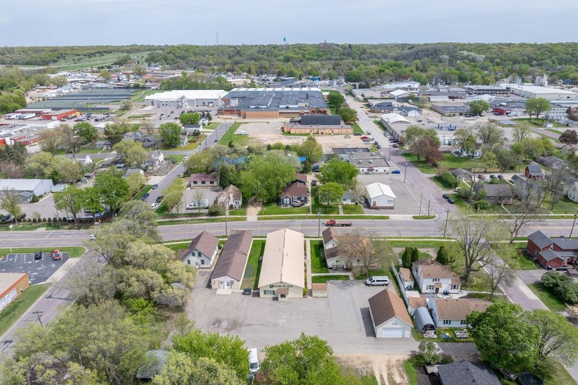 1618 + 1620 3rd Ave - Commercial package opportunity featuring - photo 4