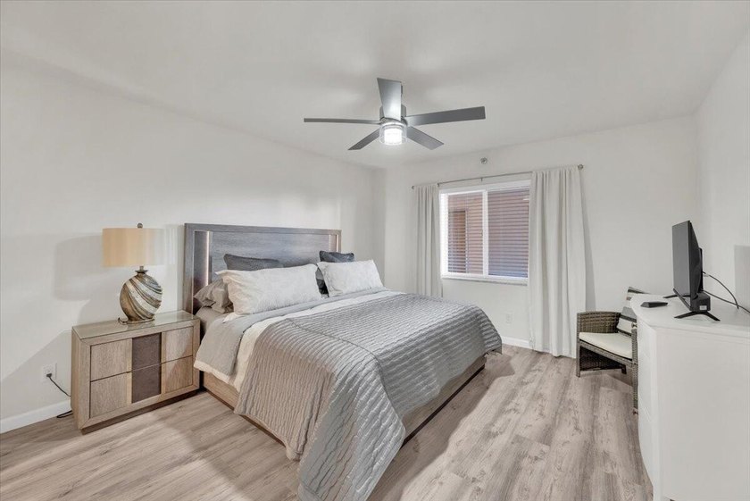 High-demand Jupiter Beach-area investment opportunity! This - photo 9