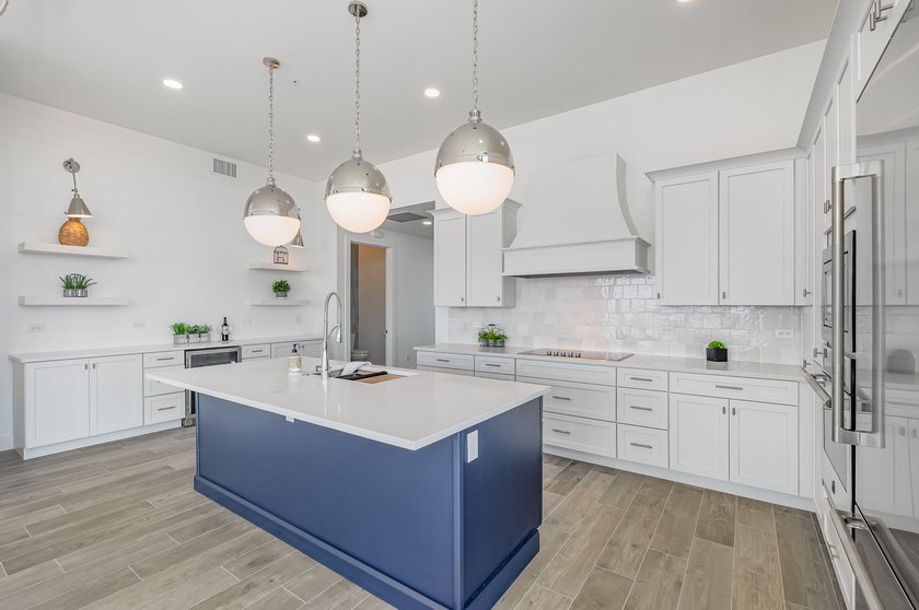 Seller motivated! Discover elevated ocean-to-river luxury- - photo 7