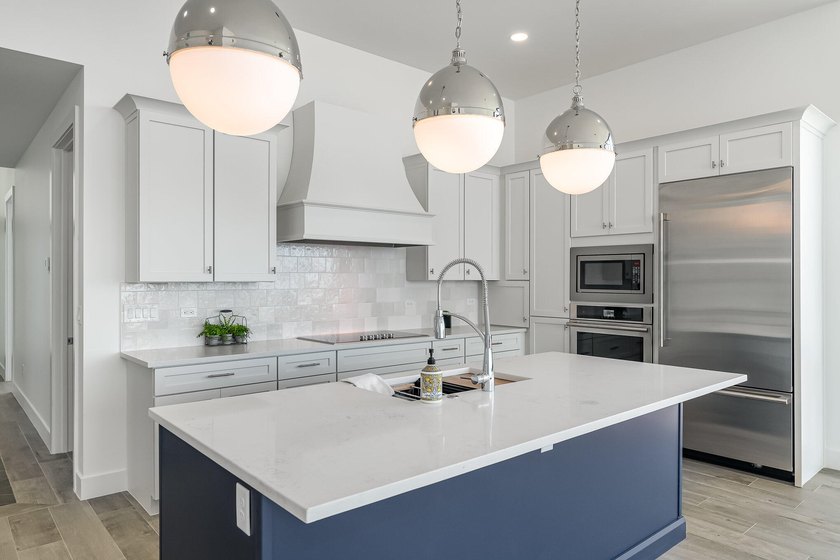 Seller motivated! Discover elevated ocean-to-river luxury- - photo 8