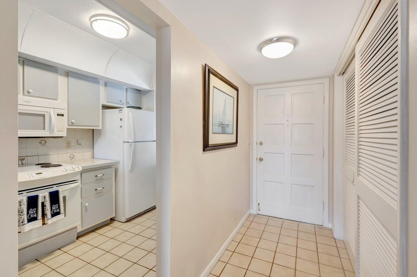 105 Paradise Harbour Blvd 307 - photo 11