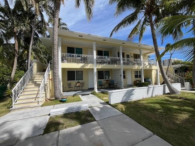 2 bedroom 1 bath. No age restrictions. 0.25 miles to the beach - photo 4