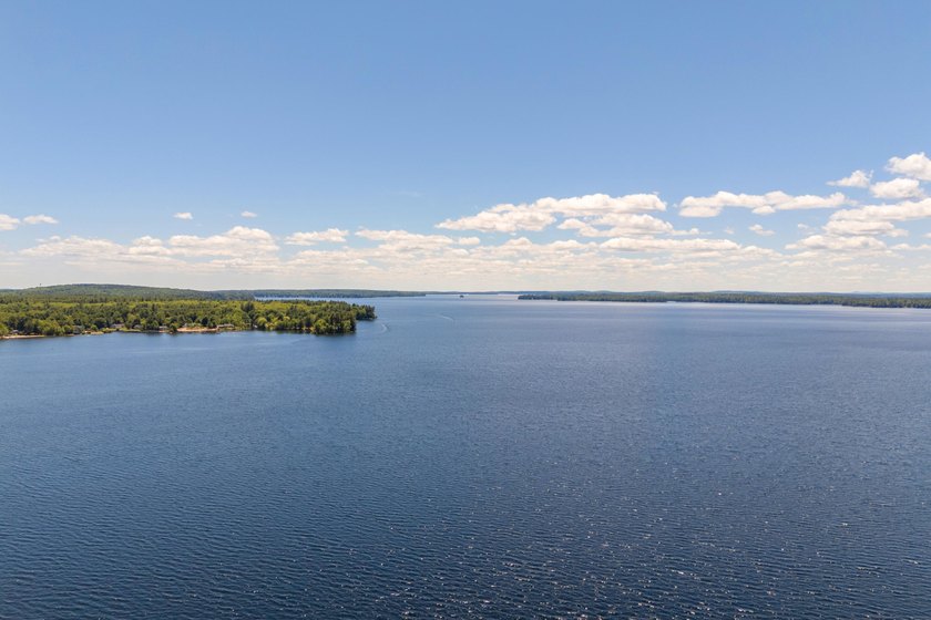 The Highland offers a peaceful retreat designed for simple - photo 8