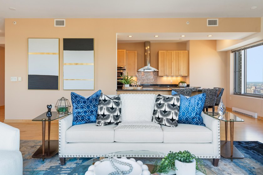 Experience luxury condo living at its finest in Kilbourn Tower - photo 5