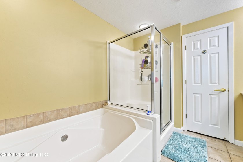 WOW ! CHECK OUT THE PRICE ON THIS BEAUTIFUL BEACHFRONT CONDO ! - photo 13