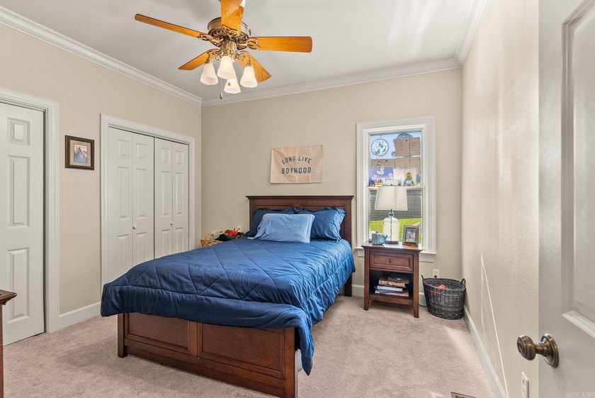 Spectacular home in Hurricane Lake Estates with a lake view! A - photo 33