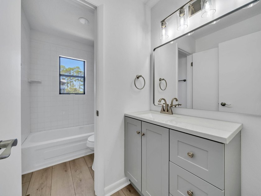 Renovated Buck Bayou water front unit with boat dock that hasn't - photo 42